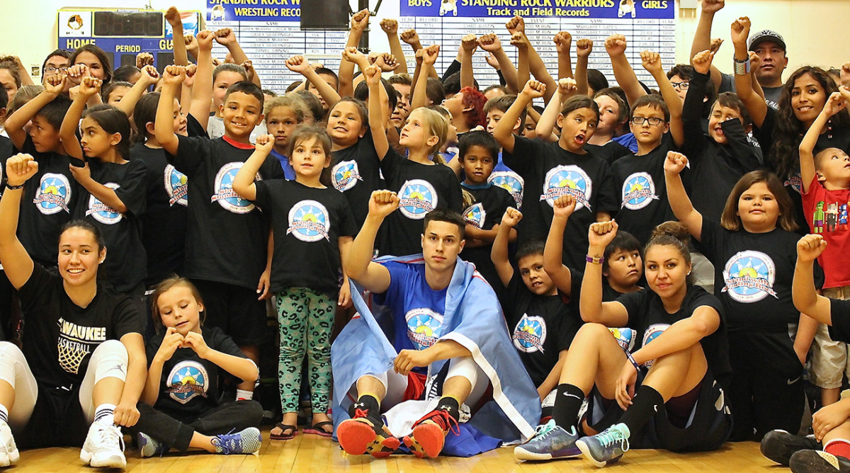 bronson-koenig-wisconsin-1300-with-kids.jpg